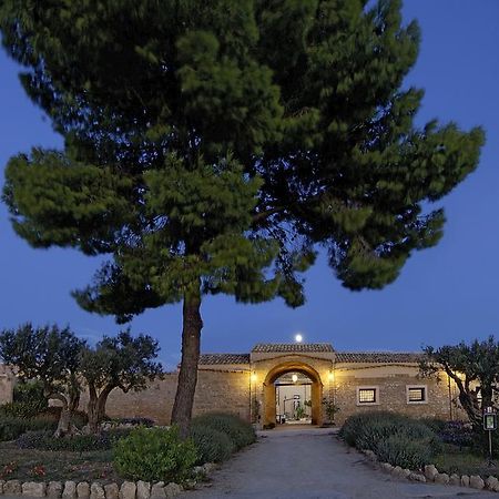 Baglio San Vincenzo Hotel Менфи Екстериор снимка