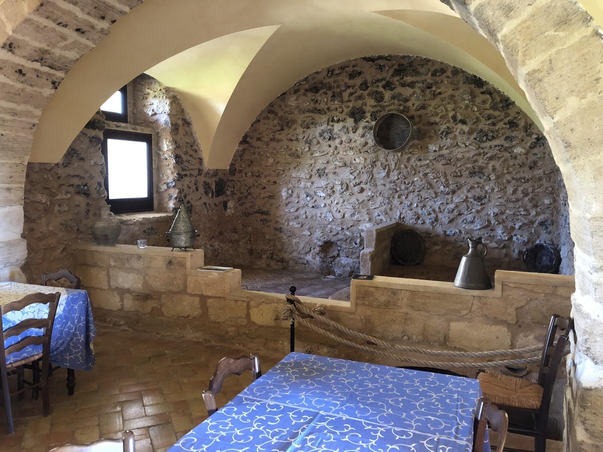 Baglio San Vincenzo Hotel Менфи Екстериор снимка