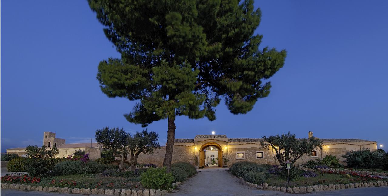 Baglio San Vincenzo Hotel Менфи Екстериор снимка