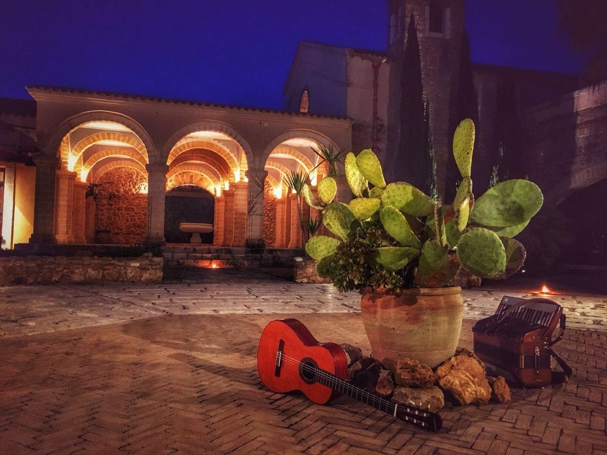 Baglio San Vincenzo Hotel Менфи Екстериор снимка