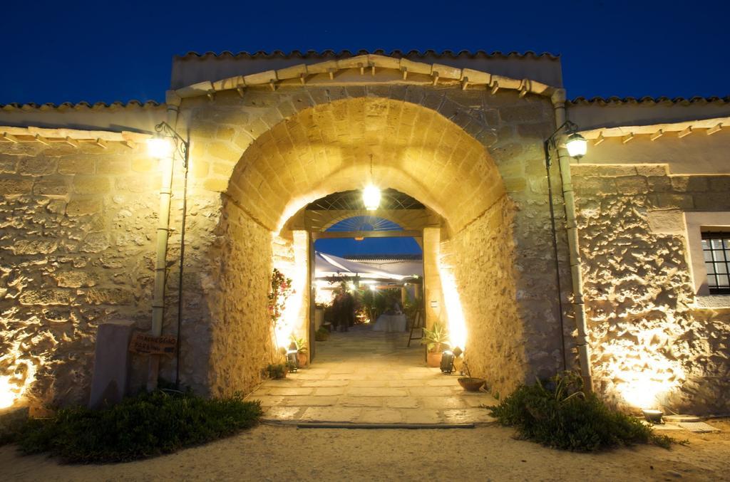 Baglio San Vincenzo Hotel Менфи Екстериор снимка